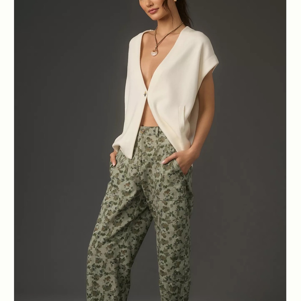 The Camden Utility Barrel Trousers
By Anthropologie Size 00